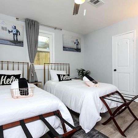 West End Bungalow Perfect To Work, Play, & Escape Atlanta Eksteriør billede