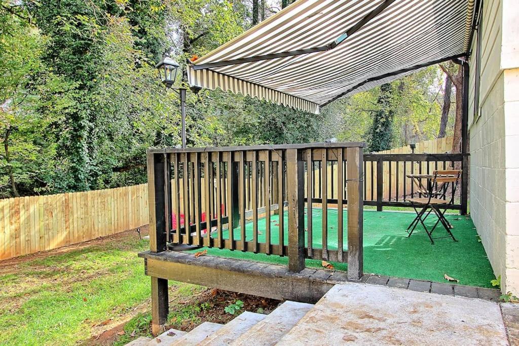 West End Bungalow Perfect To Work, Play, & Escape Atlanta Eksteriør billede
