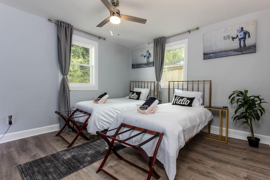 West End Bungalow Perfect To Work, Play, & Escape Atlanta Eksteriør billede